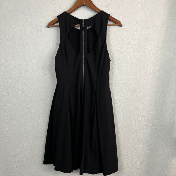 NEW! Matty M Ponte Dress Halter Fit and Flare Black - L - Picture 2 of 5